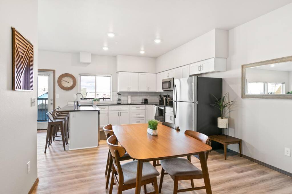 Brand New 2 Bd 2 Bth Near Dt And Perry District Apartman Spokane Kültér fotó