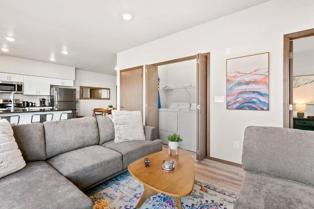 Brand New 2 Bd 2 Bth Near Dt And Perry District Apartman Spokane Kültér fotó